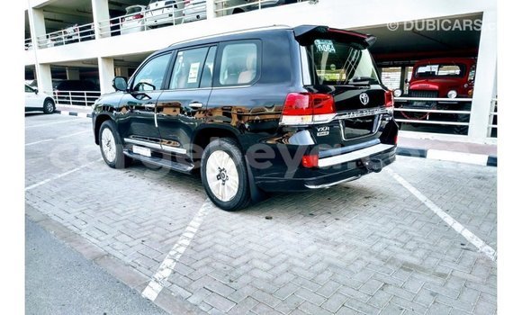 Buy Import Toyota Land Cruiser Black Car in Import - Dubai in Ethiopia Buy Import Toyota Land Cruiser Black Car in Import - Dubai in Ethiopia