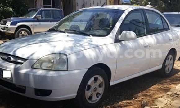 Buy Used Kia Rio White Car in Addis–Ababa in Ethiopia Buy Used Kia Rio White Car in Addis–Ababa in Ethiopia