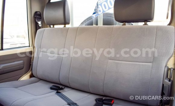 Buy Import Toyota Land Cruiser White Car in Import - Dubai in Ethiopia Buy Import Toyota Land Cruiser White Car in Import - Dubai in Ethiopia