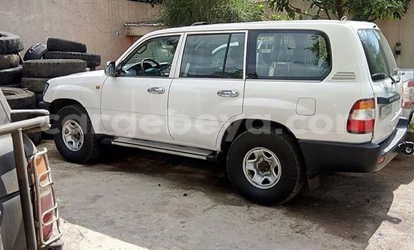 Buy Used Toyota Land Cruiser White Car in Addis–Ababa in Ethiopia Buy Used Toyota Land Cruiser White Car in Addis–Ababa in Ethiopia
