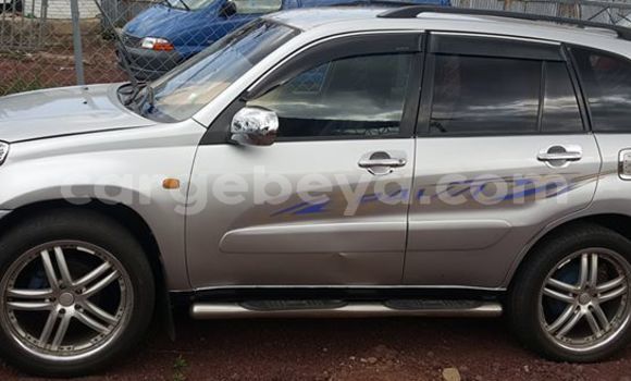 Buy Used Toyota RAV4 Silver Car in Addis–Ababa in Ethiopia Buy Used Toyota RAV4 Silver Car in Addis–Ababa in Ethiopia