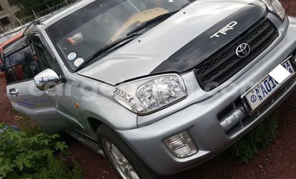 Buy Used Toyota RAV4 Silver Car in Addis–Ababa in Ethiopia Buy Used Toyota RAV4 Silver Car in Addis–Ababa in Ethiopia