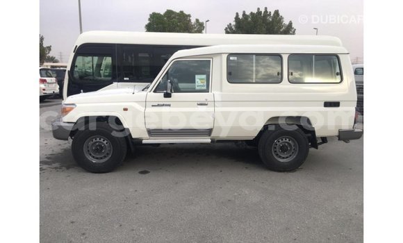 Buy Import Toyota Land Cruiser White Car in Import - Dubai in Ethiopia Buy Import Toyota Land Cruiser White Car in Import - Dubai in Ethiopia