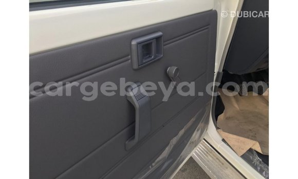 Buy Import Toyota Land Cruiser White Car in Import - Dubai in Ethiopia Buy Import Toyota Land Cruiser White Car in Import - Dubai in Ethiopia