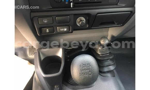 Buy Import Toyota Land Cruiser White Car in Import - Dubai in Ethiopia Buy Import Toyota Land Cruiser White Car in Import - Dubai in Ethiopia