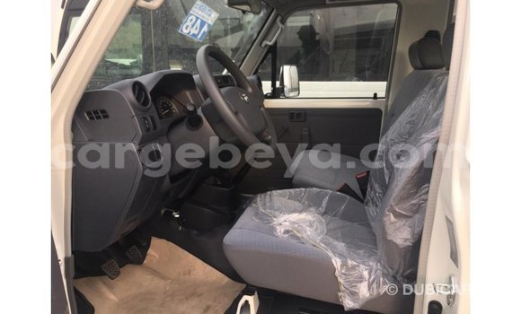 Buy Import Toyota Land Cruiser White Car in Import - Dubai in Ethiopia Buy Import Toyota Land Cruiser White Car in Import - Dubai in Ethiopia
