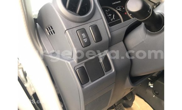 Buy Import Toyota Land Cruiser White Car in Import - Dubai in Ethiopia Buy Import Toyota Land Cruiser White Car in Import - Dubai in Ethiopia