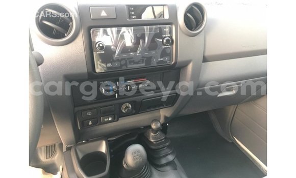 Buy Import Toyota Land Cruiser White Car in Import - Dubai in Ethiopia Buy Import Toyota Land Cruiser White Car in Import - Dubai in Ethiopia