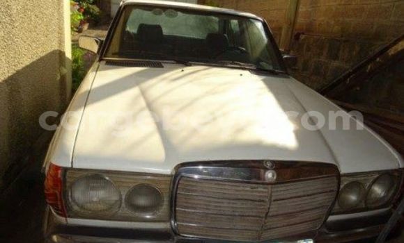 Buy Used Mercedes‒Benz 200 Other Car in Addis–Ababa in Ethiopia Buy Used Mercedes‒Benz 200 Other Car in Addis–Ababa in Ethiopia