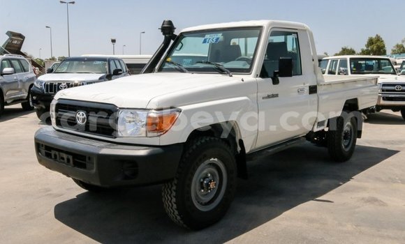 Buy New Toyota Land Cruiser White Car in Import - Dubai in Ethiopia Buy New Toyota Land Cruiser White Car in Import - Dubai in Ethiopia