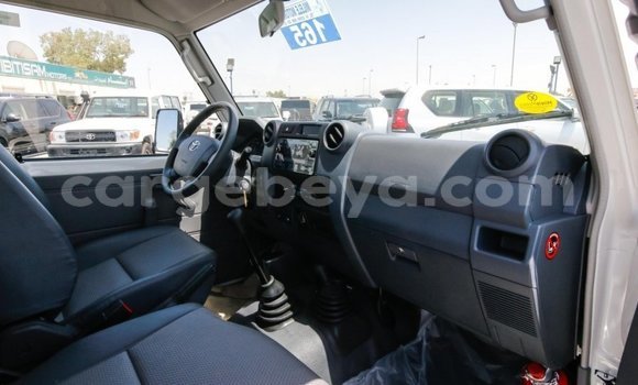 Buy New Toyota Land Cruiser White Car in Import - Dubai in Ethiopia Buy New Toyota Land Cruiser White Car in Import - Dubai in Ethiopia