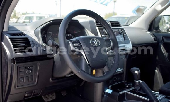 Haaraa Toyota Land Cruiser Prado Black Makiinaa iti Import - Dubai keessatti Ethiopia keessatti Haaraa Toyota Land Cruiser Prado Black Makiinaa iti Import - Dubai keessatti Ethiopia keessatti