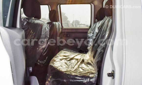 Buy Import Nissan NP 300 White Car in Import - Dubai in Ethiopia Buy Import Nissan NP 300 White Car in Import - Dubai in Ethiopia