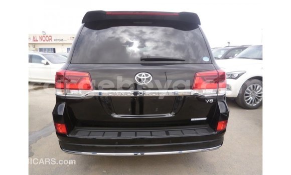 ይግዙ Imported Toyota Land Cruiser ጥቁር መኪና በ Import - Dubai በ ኢትዮጵያ ይግዙ Imported Toyota Land Cruiser ጥቁር መኪና በ Import - Dubai በ ኢትዮጵያ
