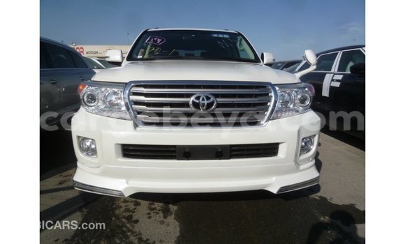 Buy Import Toyota Land Cruiser White Car in Import - Dubai in Ethiopia Buy Import Toyota Land Cruiser White Car in Import - Dubai in Ethiopia