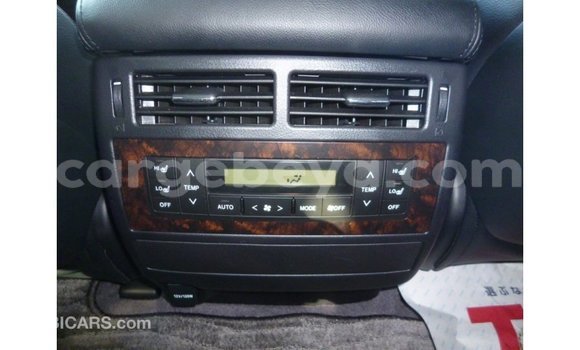 Buy Import Toyota Land Cruiser White Car in Import - Dubai in Ethiopia Buy Import Toyota Land Cruiser White Car in Import - Dubai in Ethiopia