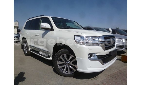 Buy Import Toyota Land Cruiser White Car in Import - Dubai in Ethiopia Buy Import Toyota Land Cruiser White Car in Import - Dubai in Ethiopia