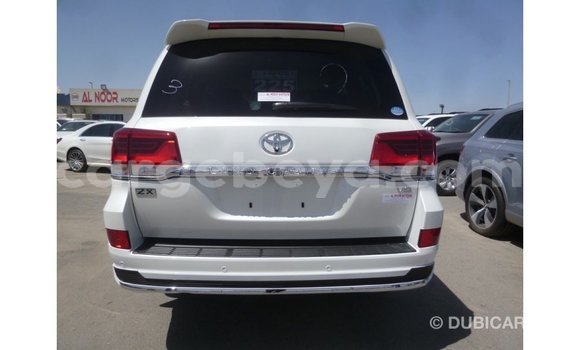 Buy Import Toyota Land Cruiser White Car in Import - Dubai in Ethiopia Buy Import Toyota Land Cruiser White Car in Import - Dubai in Ethiopia
