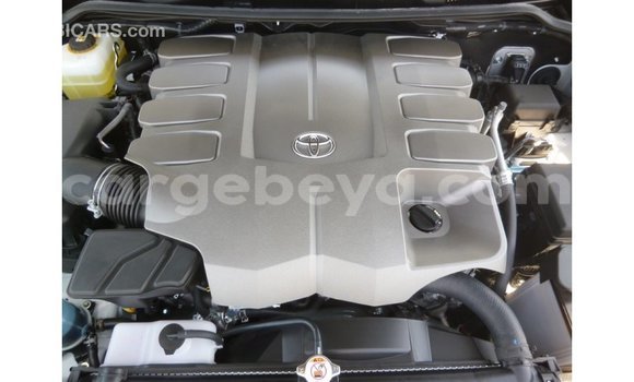 Buy Import Toyota Land Cruiser White Car in Import - Dubai in Ethiopia Buy Import Toyota Land Cruiser White Car in Import - Dubai in Ethiopia