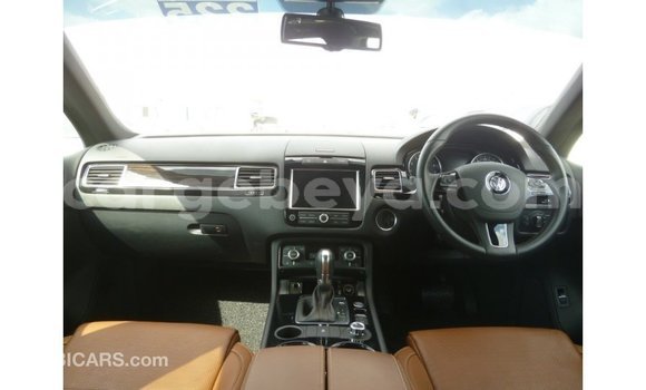 Buy Import Volkswagen Touareg Brown Car in Import - Dubai in Ethiopia Buy Import Volkswagen Touareg Brown Car in Import - Dubai in Ethiopia