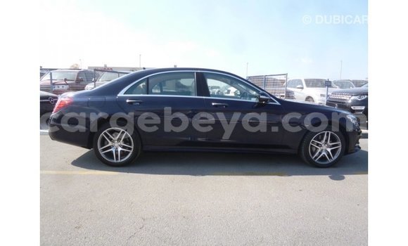 ይግዙ Imported Mercedes-Benz 190 ሰማያዊ መኪና በ Import - Dubai በ ኢትዮጵያ ይግዙ Imported Mercedes-Benz 190 ሰማያዊ መኪና በ Import - Dubai በ ኢትዮጵያ