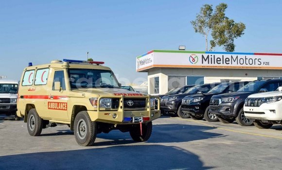 Buy New Toyota Land Cruiser Beige Car in Abiy Adi in Tigray Buy New Toyota Land Cruiser Beige Car in Abiy Adi in Tigray