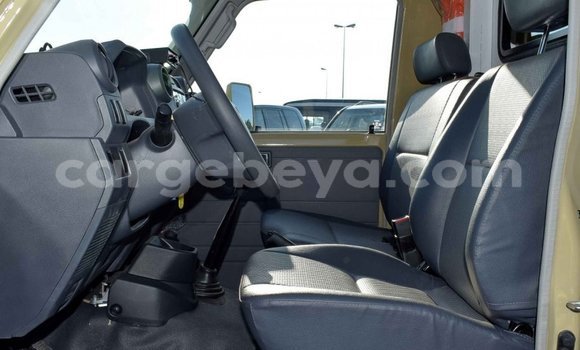 Buy New Toyota Land Cruiser Beige Car in Abiy Adi in Tigray Buy New Toyota Land Cruiser Beige Car in Abiy Adi in Tigray