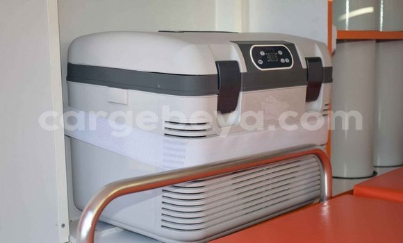 Buy New Toyota Land Cruiser Beige Car in Abiy Adi in Tigray Buy New Toyota Land Cruiser Beige Car in Abiy Adi in Tigray