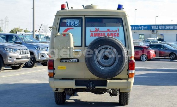 Buy New Toyota Land Cruiser Beige Car in Abiy Adi in Tigray Buy New Toyota Land Cruiser Beige Car in Abiy Adi in Tigray