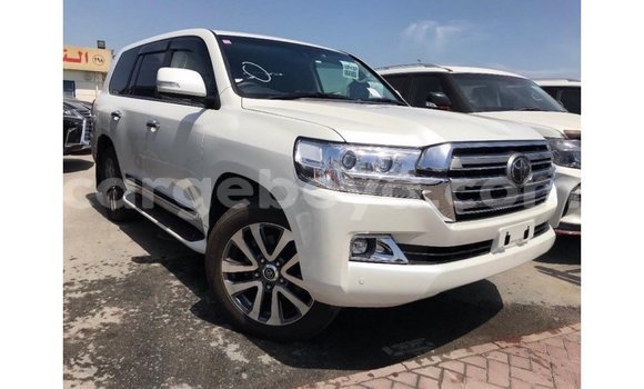Buy Import Toyota Land Cruiser White Car in Import - Dubai in Ethiopia Buy Import Toyota Land Cruiser White Car in Import - Dubai in Ethiopia