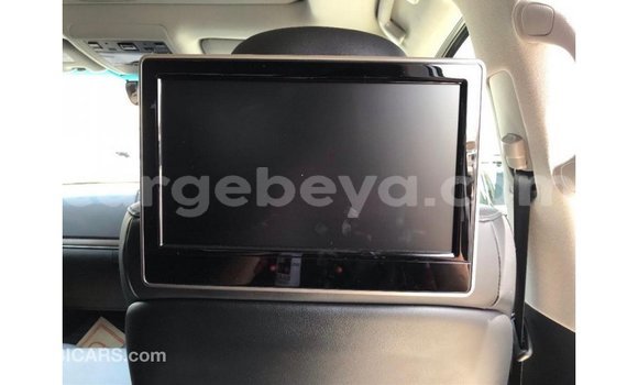 Buy Import Toyota Land Cruiser White Car in Import - Dubai in Ethiopia Buy Import Toyota Land Cruiser White Car in Import - Dubai in Ethiopia