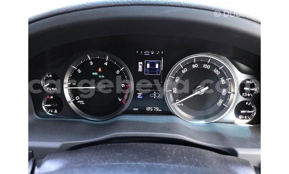 Buy Import Toyota Land Cruiser White Car in Import - Dubai in Ethiopia Buy Import Toyota Land Cruiser White Car in Import - Dubai in Ethiopia
