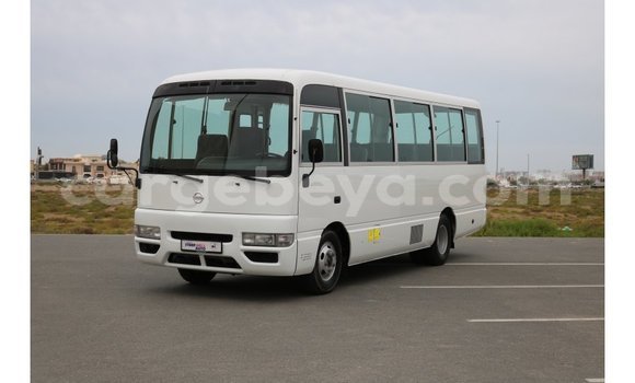 Buy Import Nissan Evalia White Truck in Import - Dubai in Ethiopia