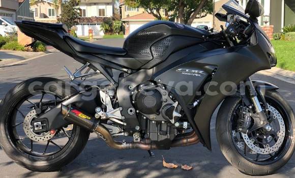 Buy Used Honda CBR 1000 RR Black Bike in Addis–Ababa in Ethiopia Buy Used Honda CBR 1000 RR Black Bike in Addis–Ababa in Ethiopia