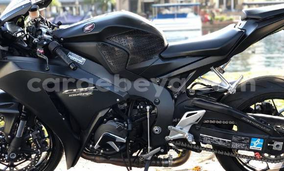 Buy Used Honda CBR 1000 RR Black Bike in Addis–Ababa in Ethiopia Buy Used Honda CBR 1000 RR Black Bike in Addis–Ababa in Ethiopia