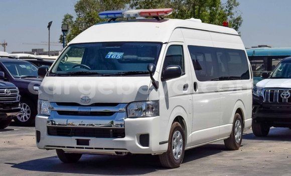 Buy New Toyota Hiace White Car in Abiy Adi in Tigray Buy New Toyota Hiace White Car in Abiy Adi in Tigray