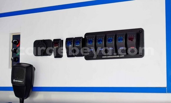 Buy New Toyota Hiace White Car in Abiy Adi in Tigray Buy New Toyota Hiace White Car in Abiy Adi in Tigray