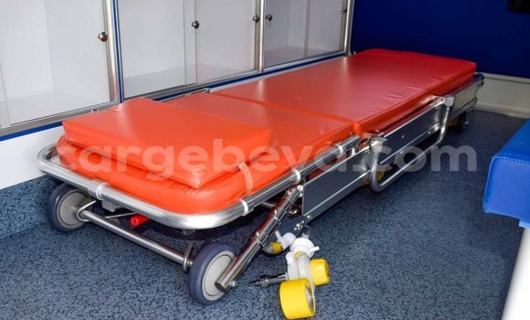 Buy New Toyota Hiace White Car in Abiy Adi in Tigray Buy New Toyota Hiace White Car in Abiy Adi in Tigray