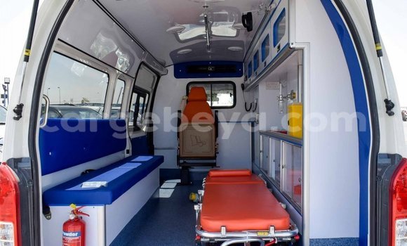 Buy New Toyota Hiace White Car in Abiy Adi in Tigray Buy New Toyota Hiace White Car in Abiy Adi in Tigray