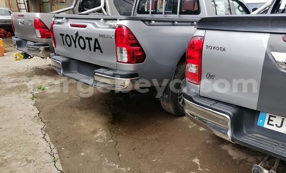Acheter Neuf Voiture Toyota Hilux Gris à Addis Ababa, Ethiopie Acheter Neuf Voiture Toyota Hilux Gris à Addis Ababa, Ethiopie