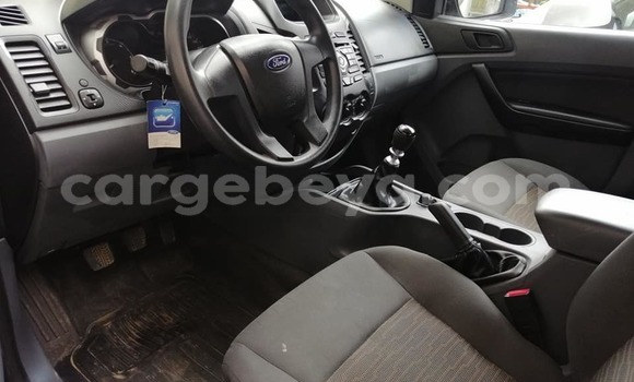 Acheter Import Voiture Ford Ranger Gris à Addis Ababa, Ethiopie Acheter Import Voiture Ford Ranger Gris à Addis Ababa, Ethiopie
