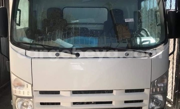 Acheter Import Voiture Isuzu D–MAX Blanc à Addis Ababa, Ethiopie Acheter Import Voiture Isuzu D–MAX Blanc à Addis Ababa, Ethiopie