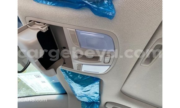 Imported Hyundai Elantra White Makiinaa iti Import - Dubai keessatti Ethiopia keessatti Imported Hyundai Elantra White Makiinaa iti Import - Dubai keessatti Ethiopia keessatti