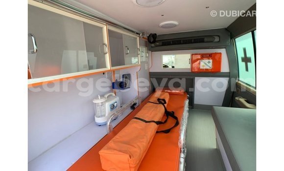 Buy Import Toyota Land Cruiser White Car in Import - Dubai in Ethiopia Buy Import Toyota Land Cruiser White Car in Import - Dubai in Ethiopia