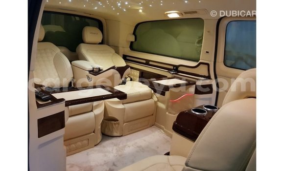 Buy Import Mercedes-Benz 250 Black Car in Import - Dubai in Ethiopia Buy Import Mercedes-Benz 250 Black Car in Import - Dubai in Ethiopia