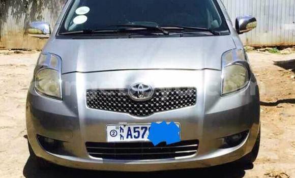 Buy Used Toyota Yaris Silver Car in Addis–Ababa in Ethiopia Buy Used Toyota Yaris Silver Car in Addis–Ababa in Ethiopia