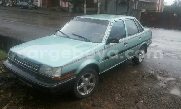 Oofamaa Toyota Carina Other Makiinaa iti Addis–Ababa keessatti Ethiopia keessatti Oofamaa Toyota Carina Other Makiinaa iti Addis–Ababa keessatti Ethiopia keessatti