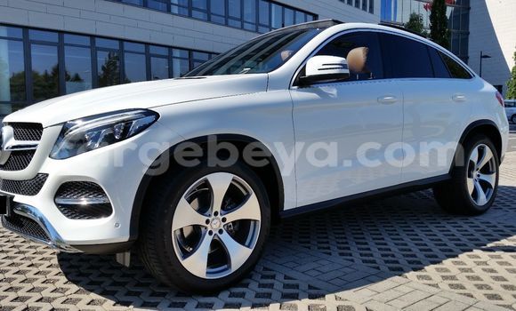 Buy Used Mercedes‒Benz GL-Class White Car in Addis–Ababa in Ethiopia Buy Used Mercedes‒Benz GL-Class White Car in Addis–Ababa in Ethiopia