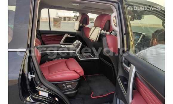 Buy Import Toyota Land Cruiser Black Car in Import - Dubai in Ethiopia Buy Import Toyota Land Cruiser Black Car in Import - Dubai in Ethiopia
