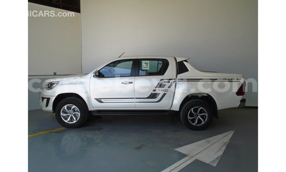 Buy Import Toyota Hilux White Car in Import - Dubai in Ethiopia Buy Import Toyota Hilux White Car in Import - Dubai in Ethiopia